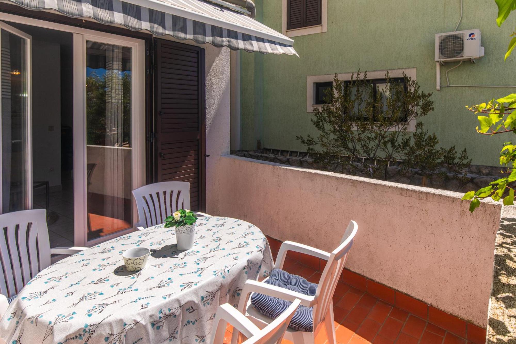 Apartment Laura Punat Exteriér fotografie